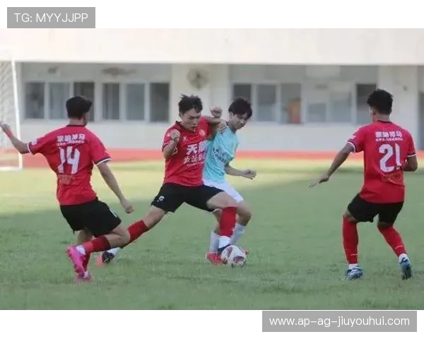 桂林足球名将盘点:历届知名球员及其成就回顾 桂林足球名将盘点:历届知名球员及其成就回顾