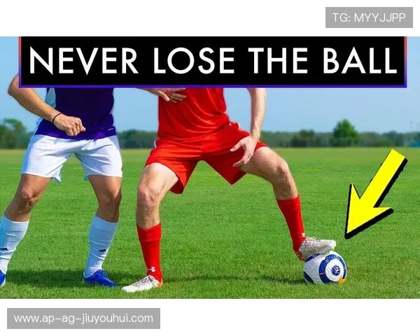 深度解析足球底线断球关键判罚要点与实战应用技巧全面指导实践者 深度解析足球底线断球关键判罚要点与实战应用技巧全面指导实践者